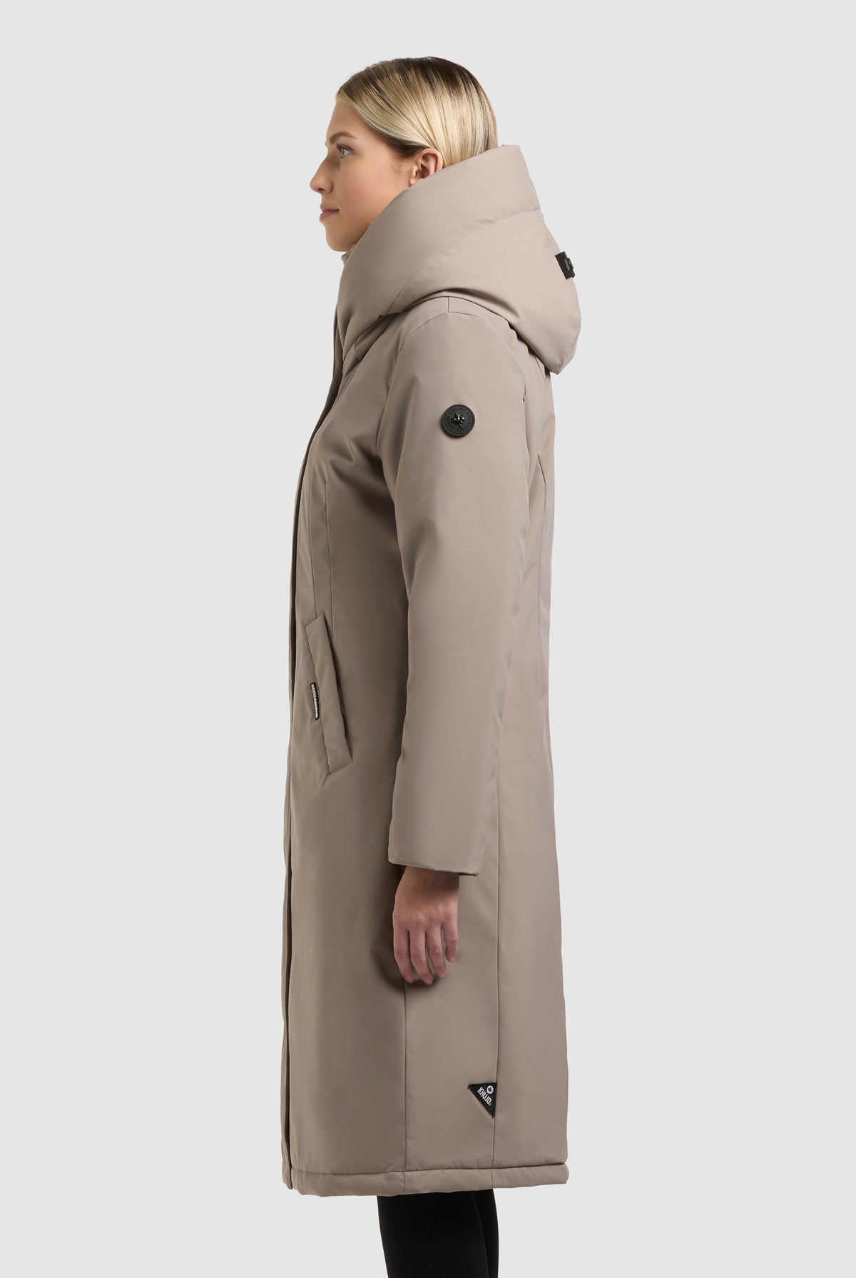 - Image from Khujo