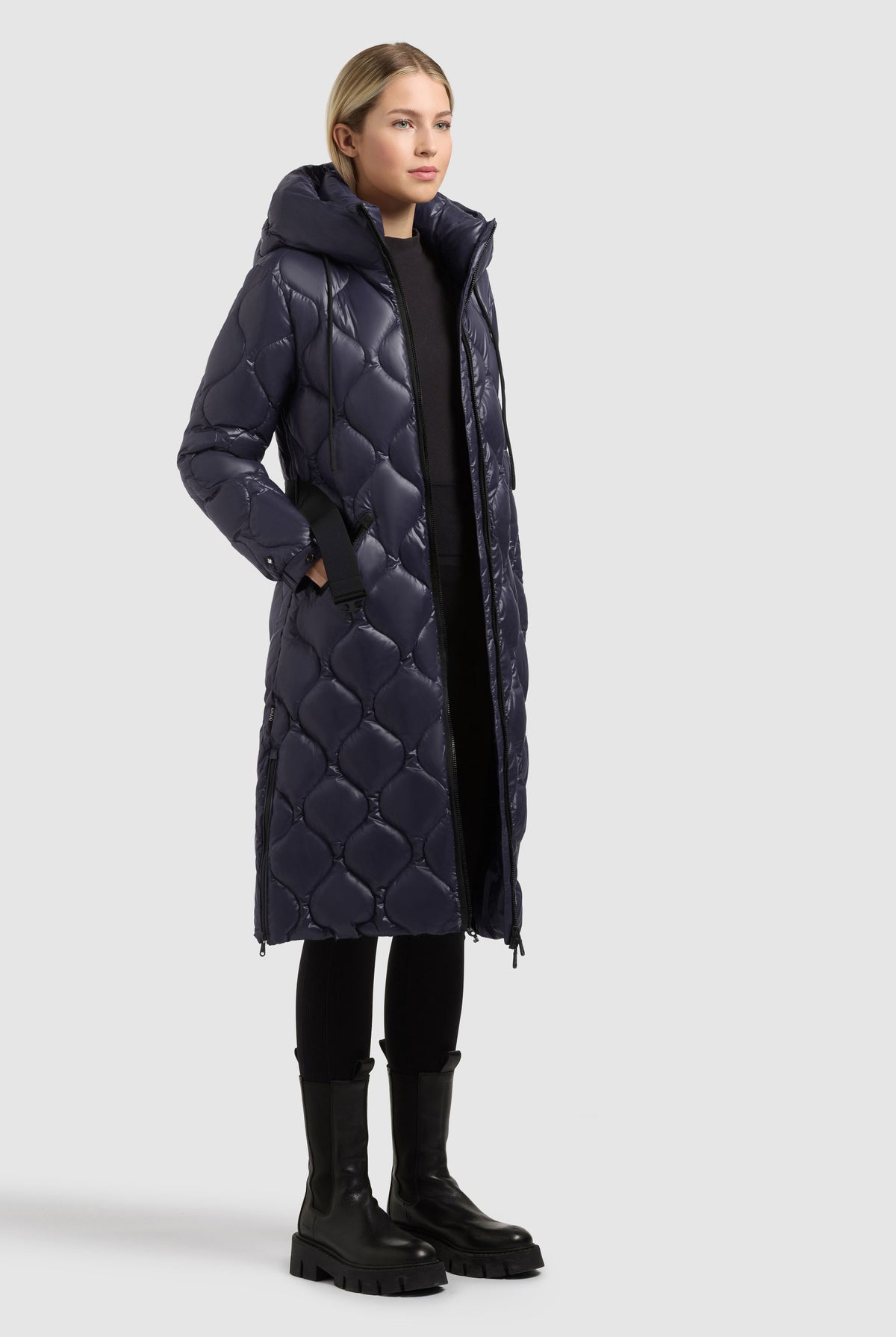 - Image from Khujo