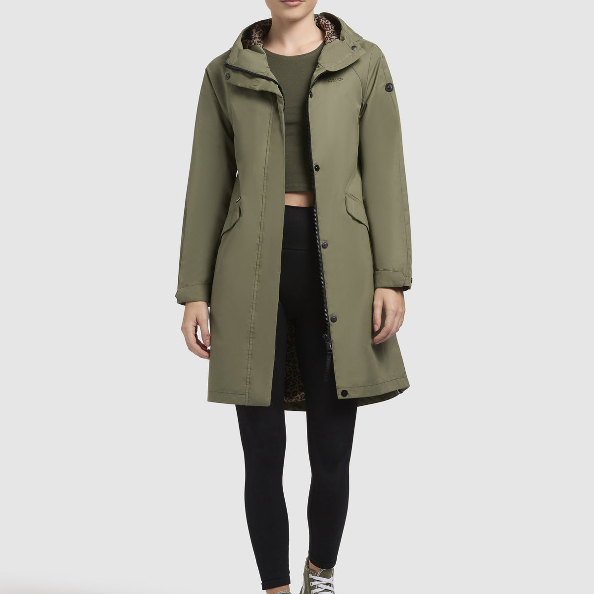Coat YEAL light olive – KHUJO