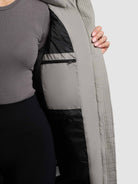  - Image from Khujo | Mantel DERIA4 WITCHER GREEN