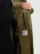  - Image from Khujo | Mantel DESTINY OLIVE