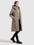  - Image from Khujo | Mantel IXIA GREIGE