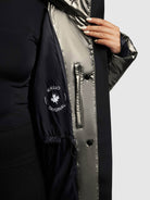  - Image from Khujo | Mantel RACHEL2 SHINY MUD BROWN