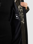  - Image from Khujo | Mantel RUBINA2 SHINY MUD BROWN