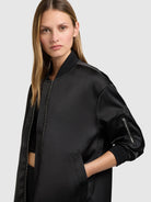  - Image from Khujo | Mantel TINDRA BLACK