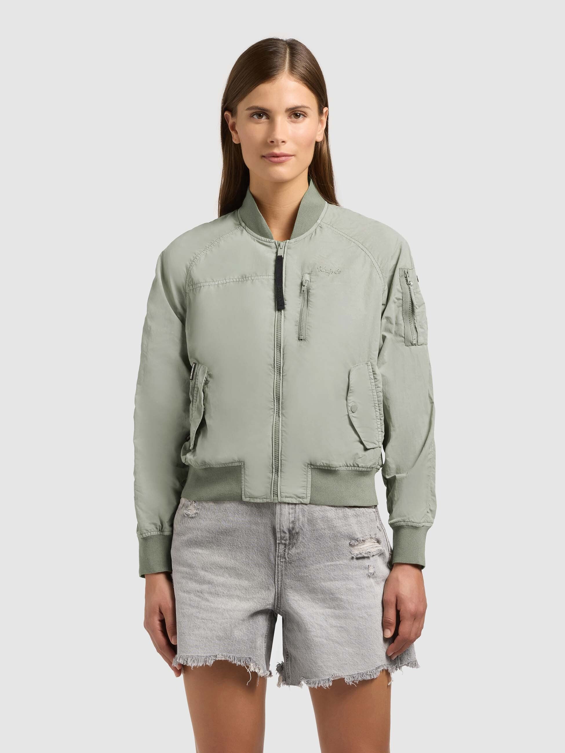  - Image from Khujo
