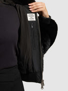  - Image from Khujo | Jacke KRIS BLACK