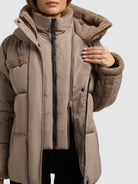  - Image from Khujo | Jacke PRISHA - 2IN1 (Einsatz herausnehmbar) TAUPE GREY