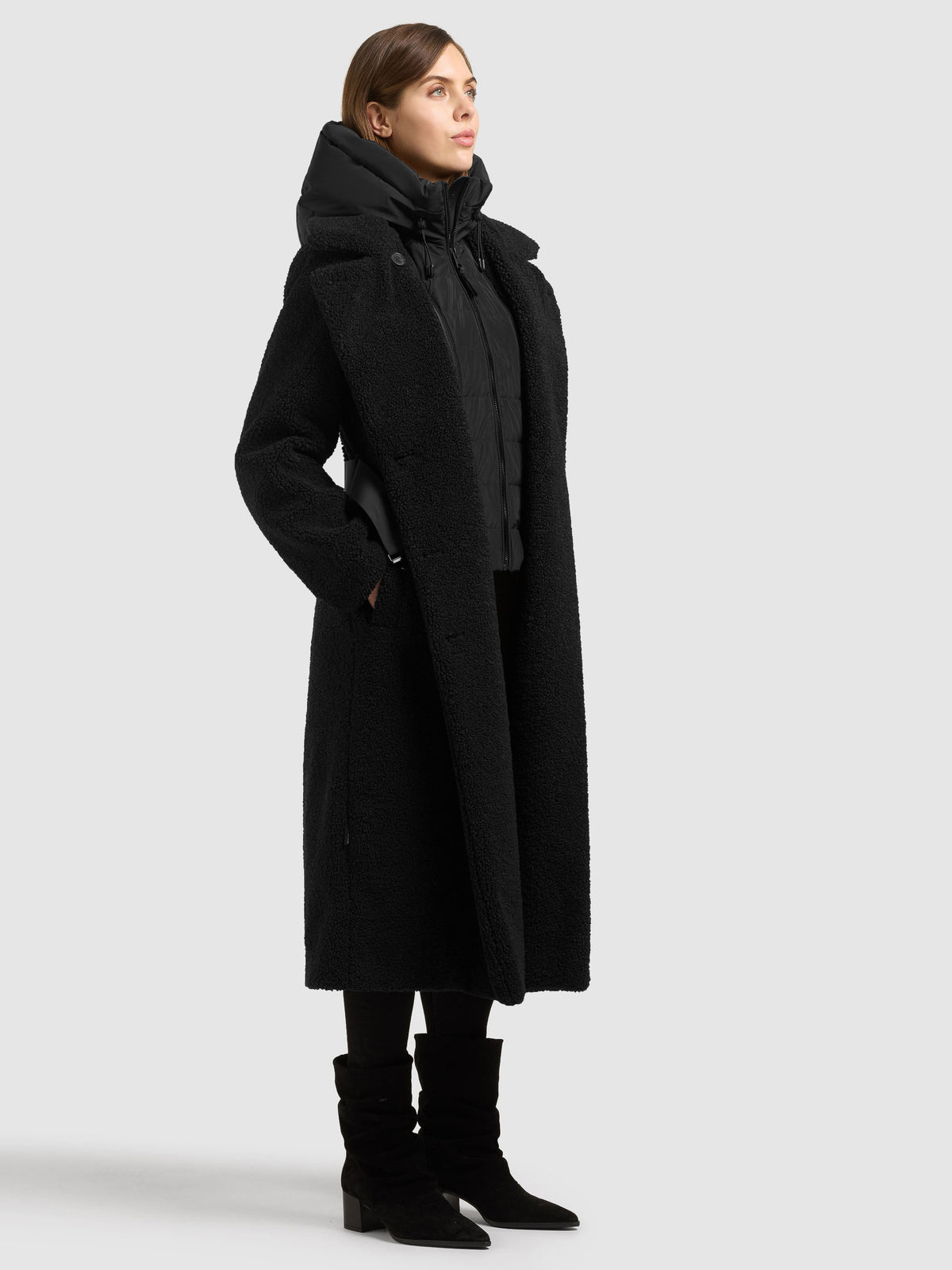  - Image from Khujo