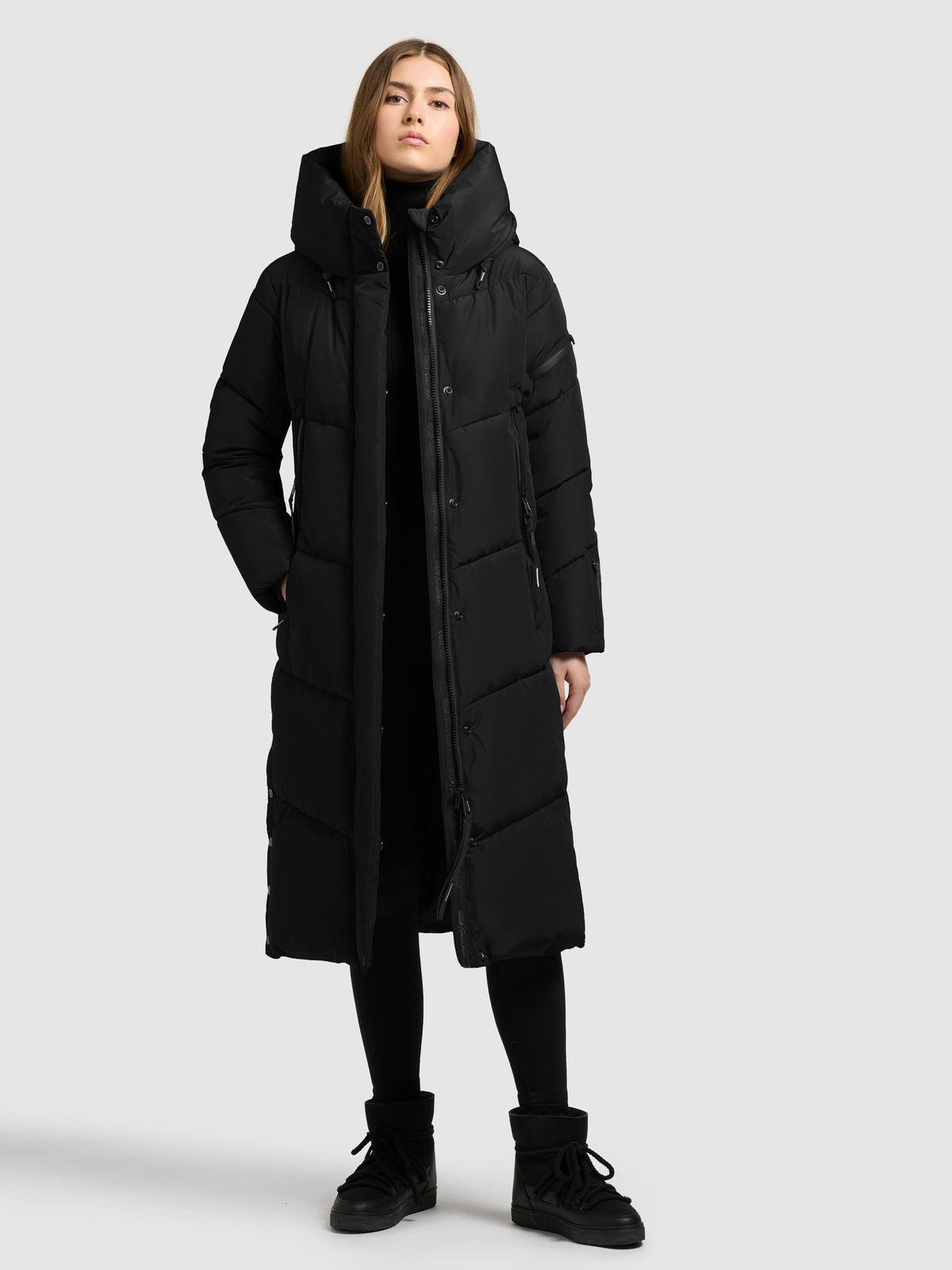  - Image from Khujo
